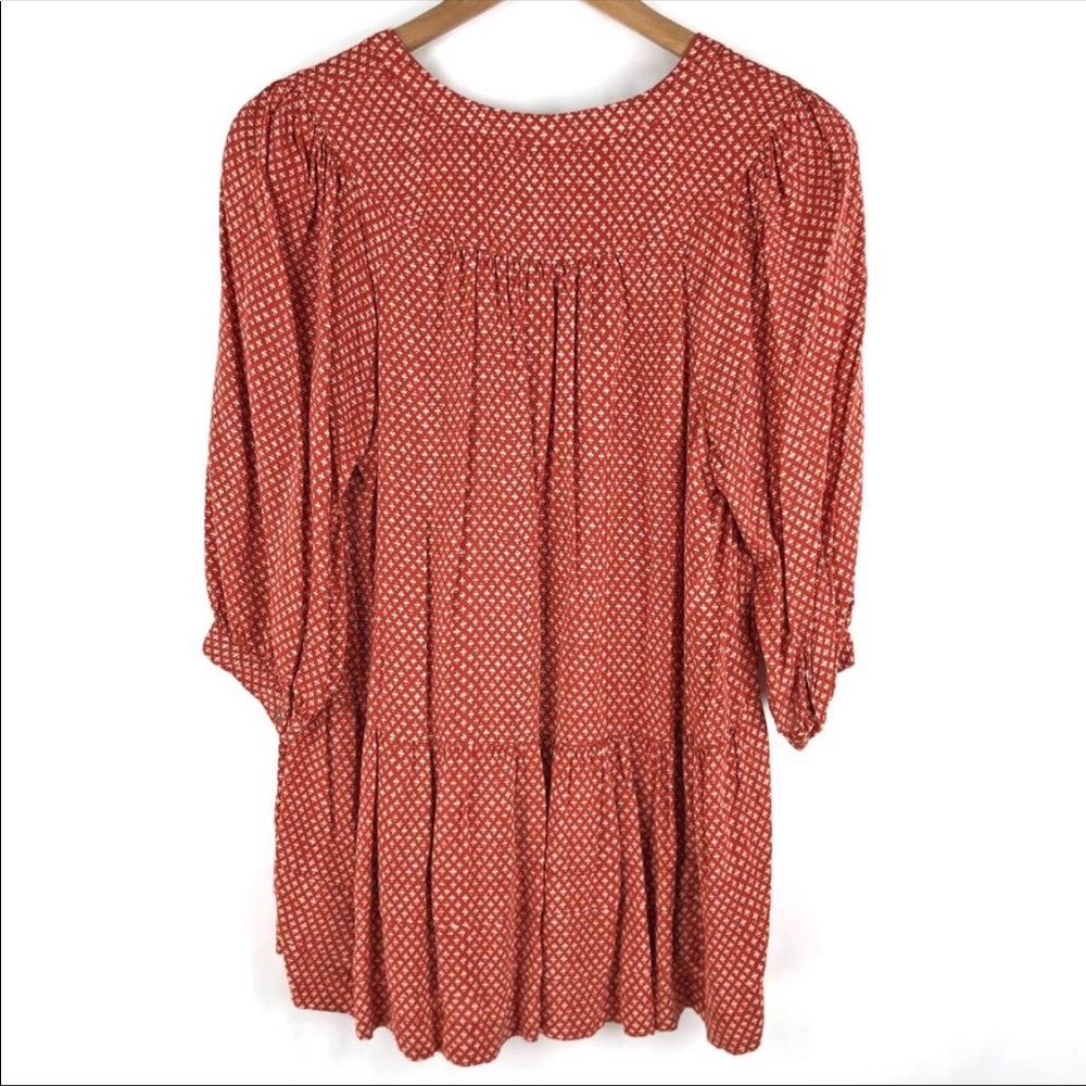 Holding horses tunic